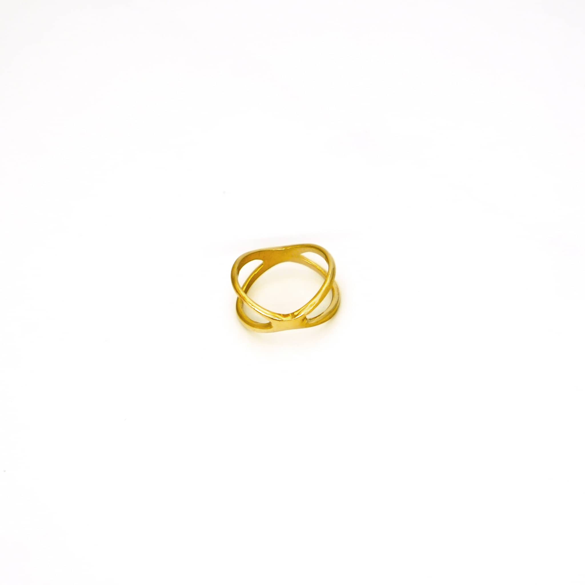 Brass Crisscross Crossover Ring | Adili Ecodunia