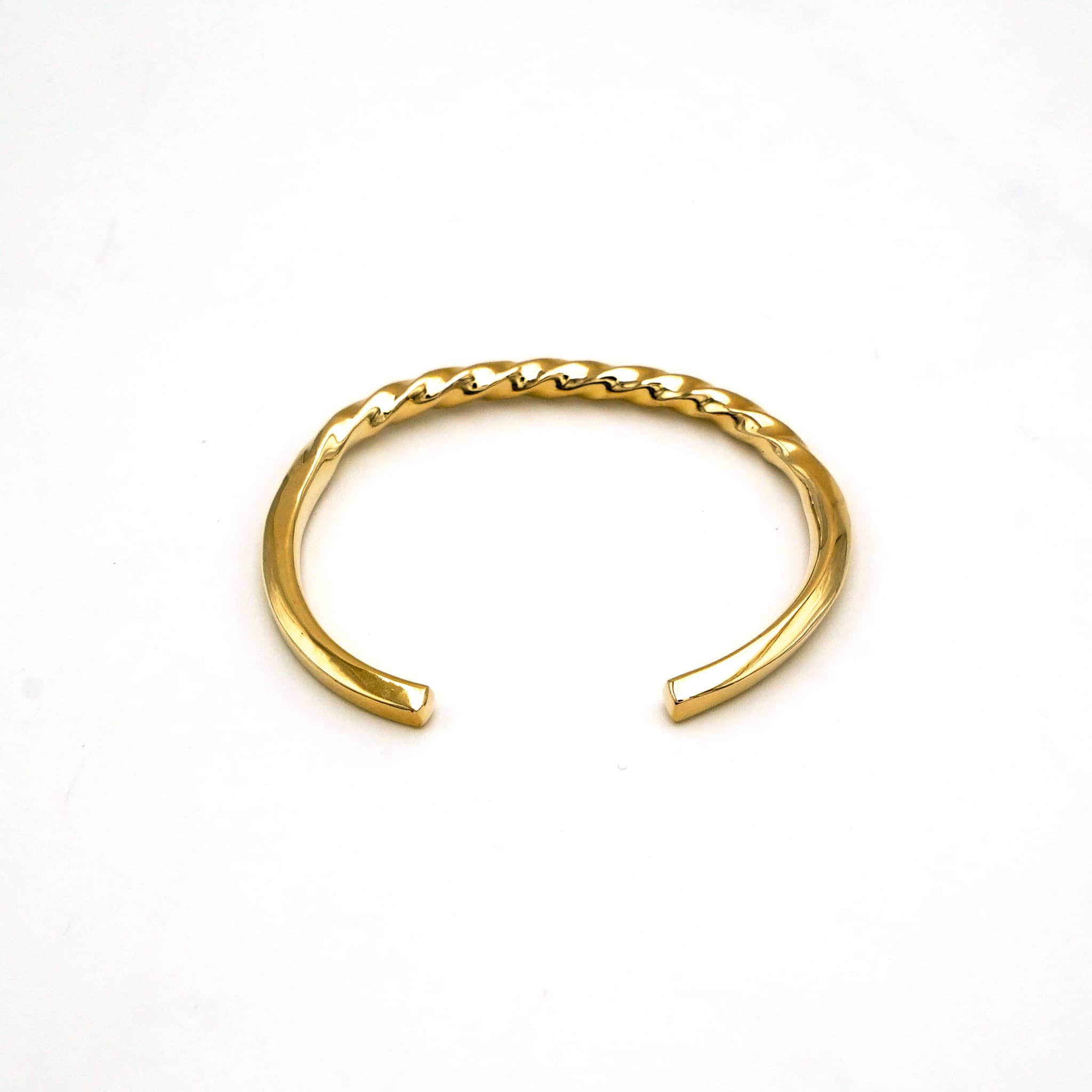 Circular Twist Brass Cuff Bracelet | Uzi Ecodunia