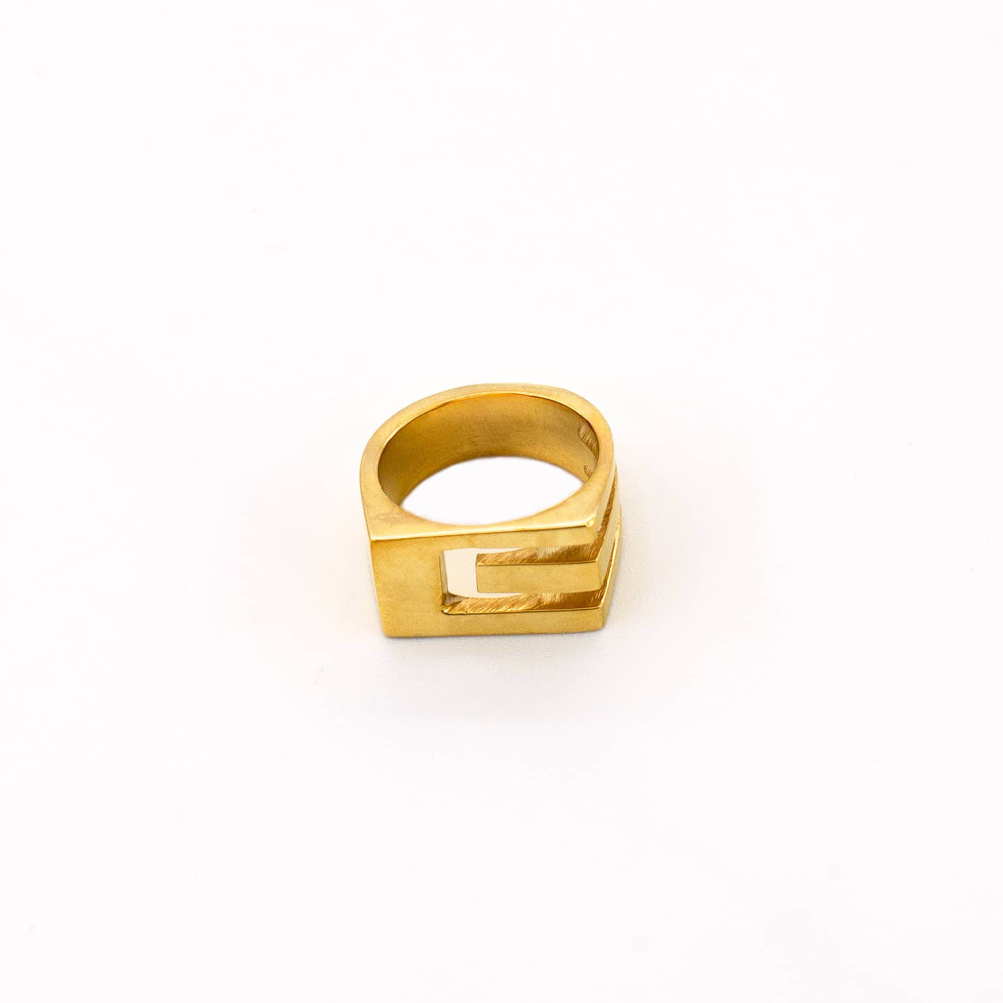 Dari Geometric Initial Ring for Men and Women