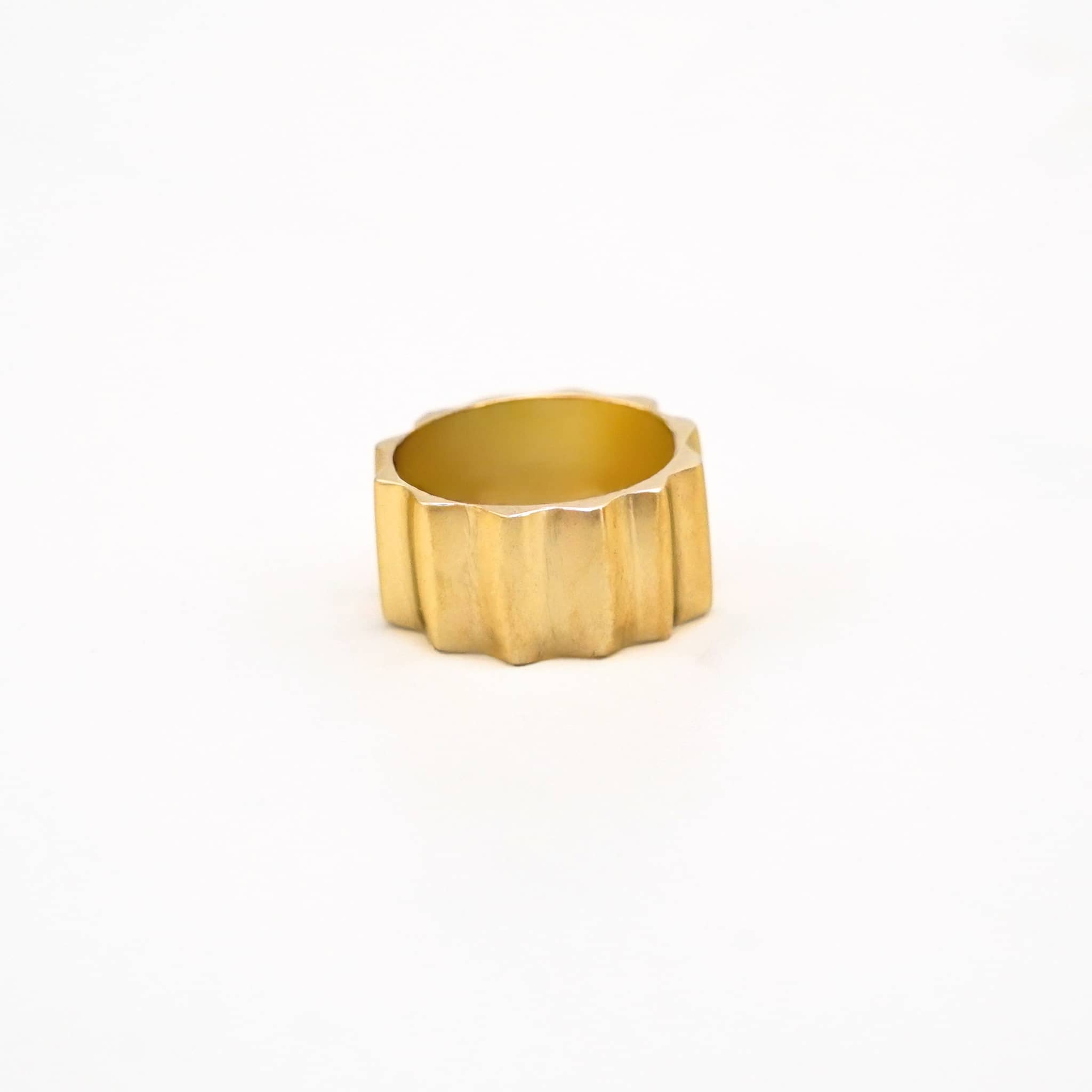Issa Scalloped Band Brass Ring for Men and Women