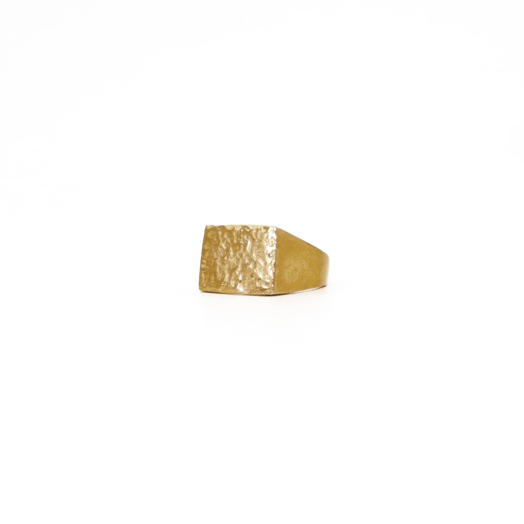 Hammered Brass Signet Square Ring | Kito Ecodunia