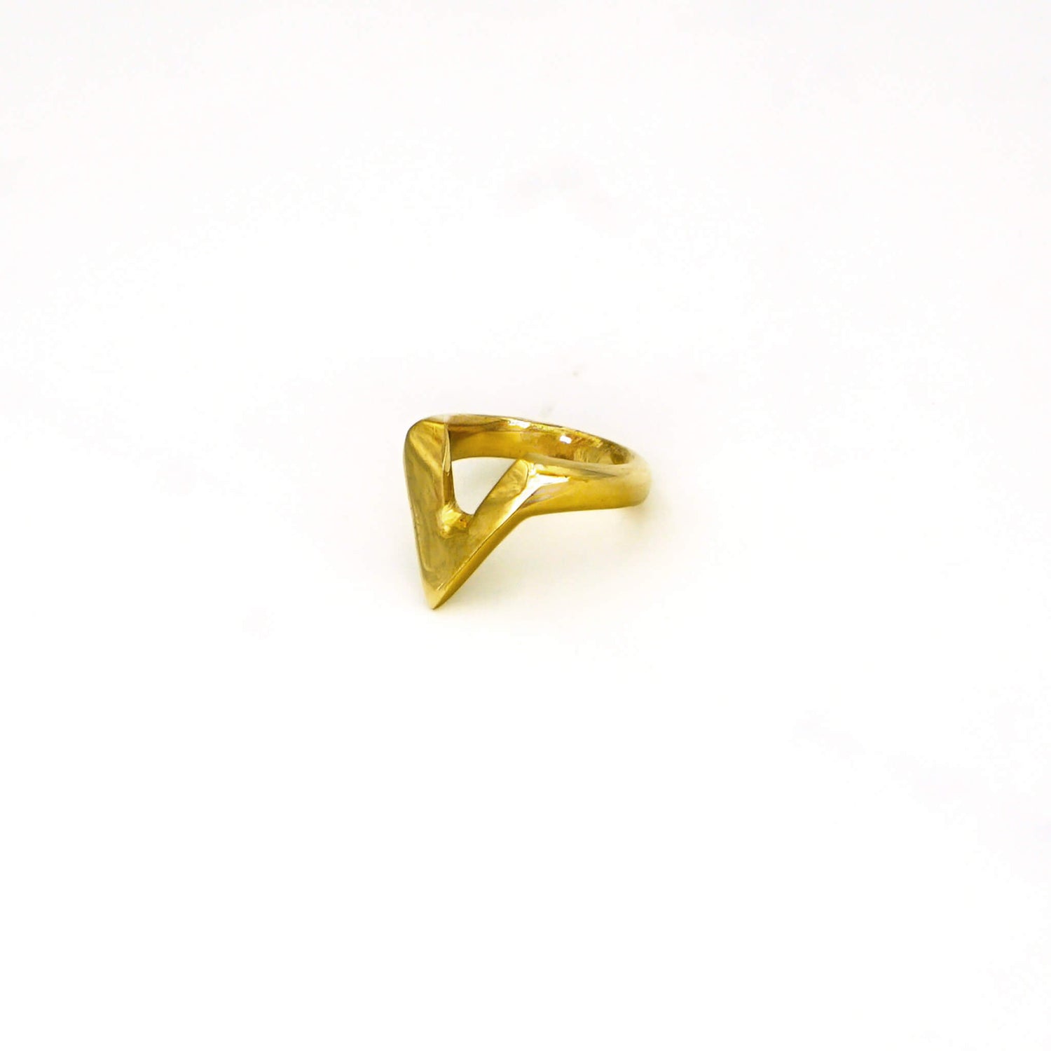 Nyeupe Brass V Initial Ring