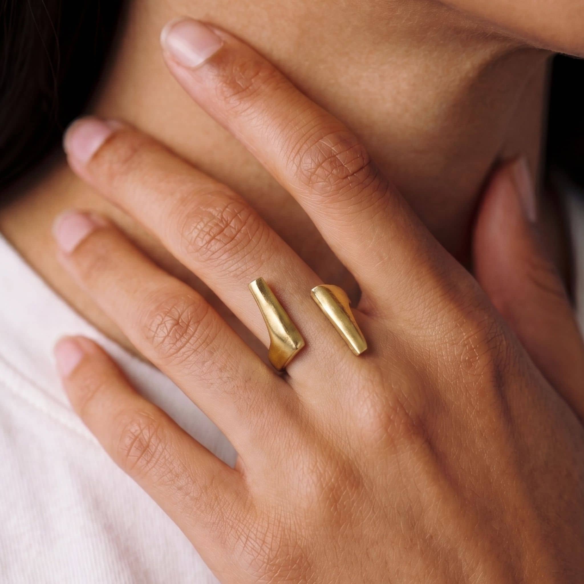 Double Petal Brass Statement Ring for Women | Umbo Ecodunia