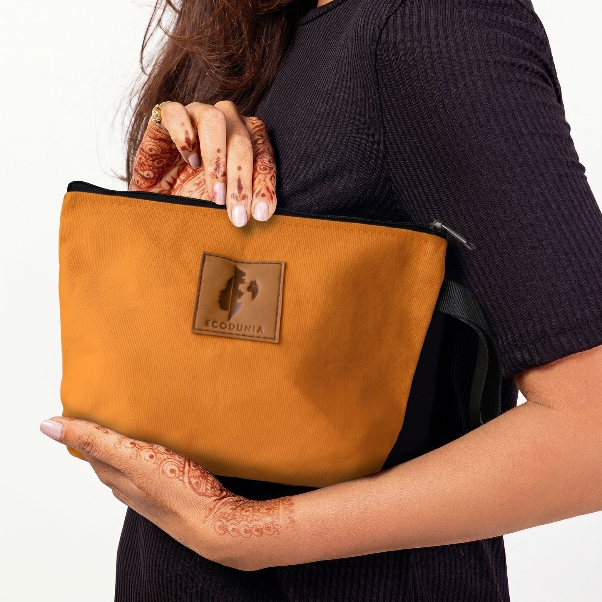 Ren Canvas Makeup Bag Ecodunia