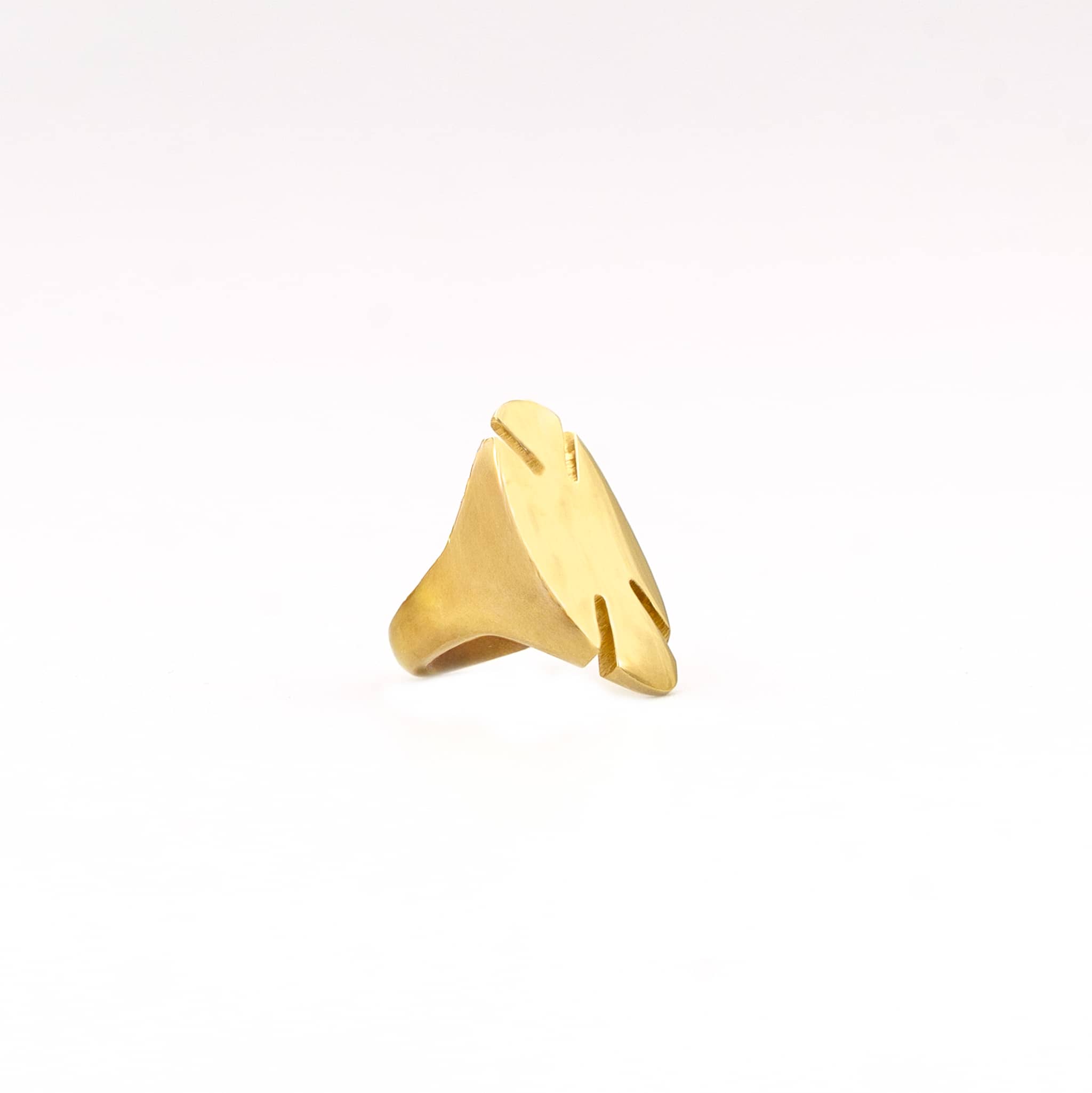 Sahara Leaf-Shaped Brass Ring for Women