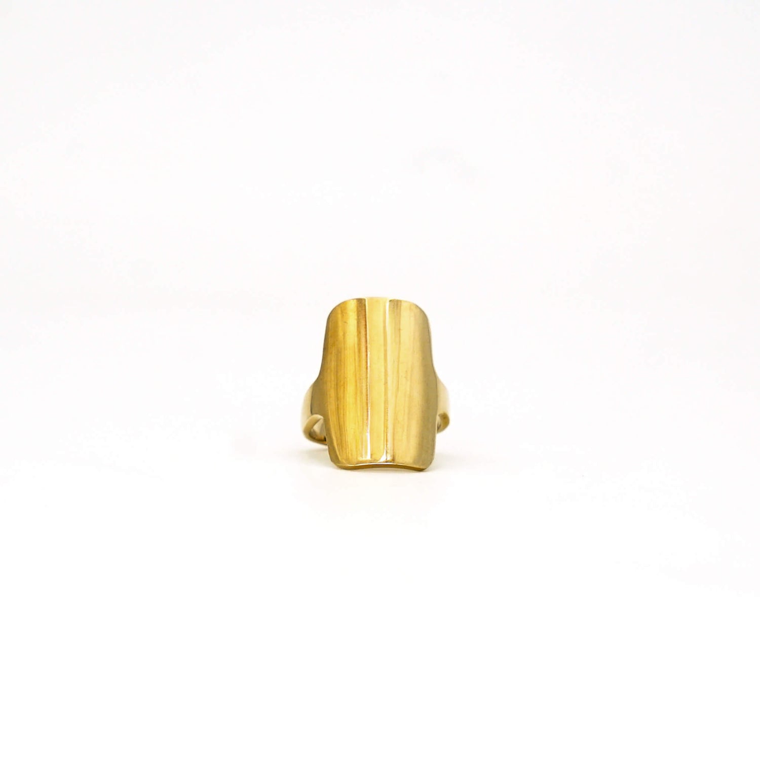Shada Cast Brass Ring