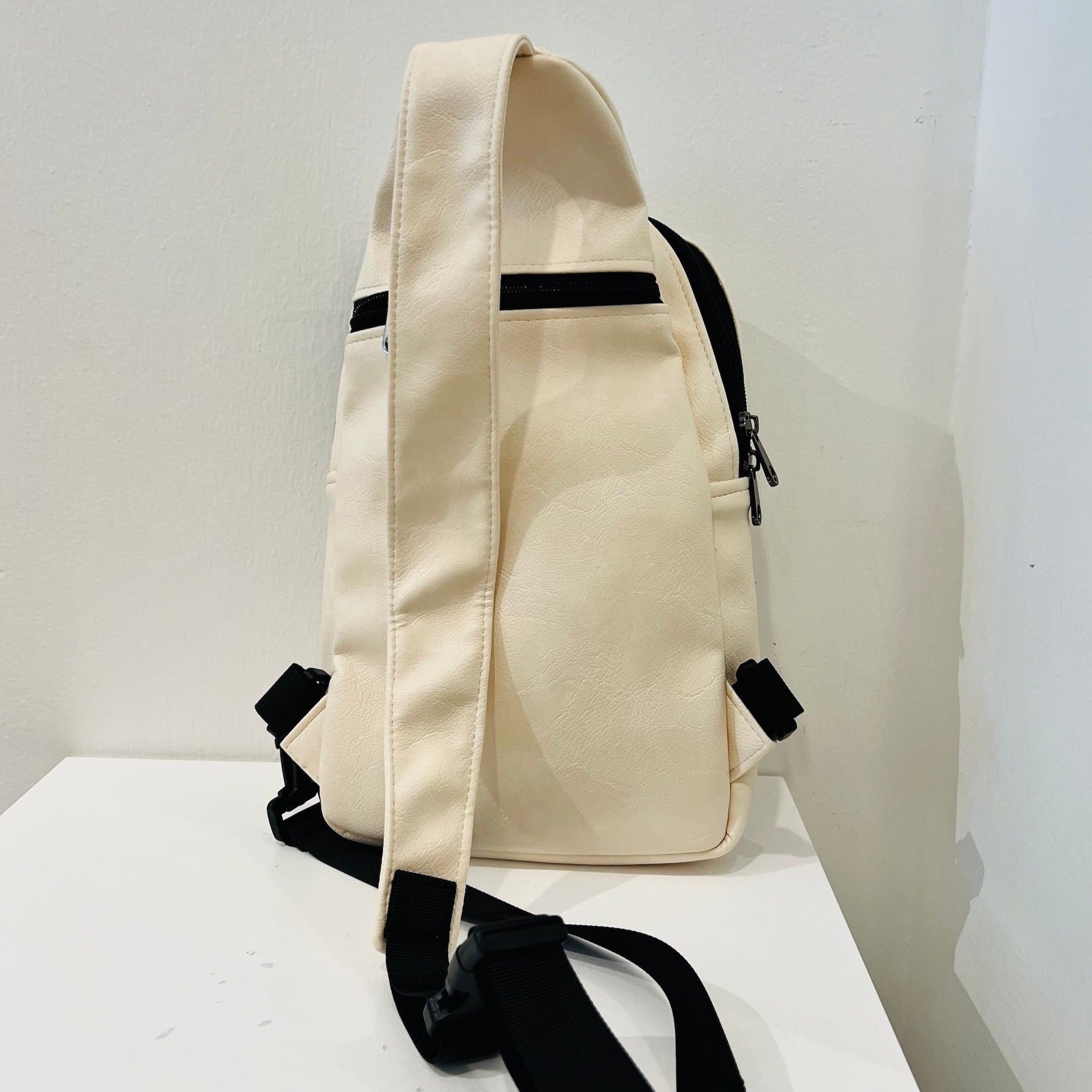sling bag white