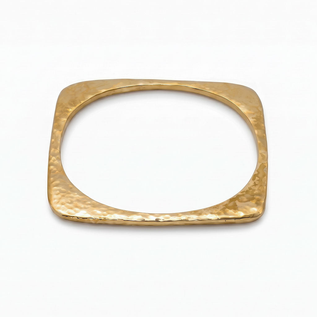 Hammered Square Brass Bangle Bracelet | Leo - Ecodunia