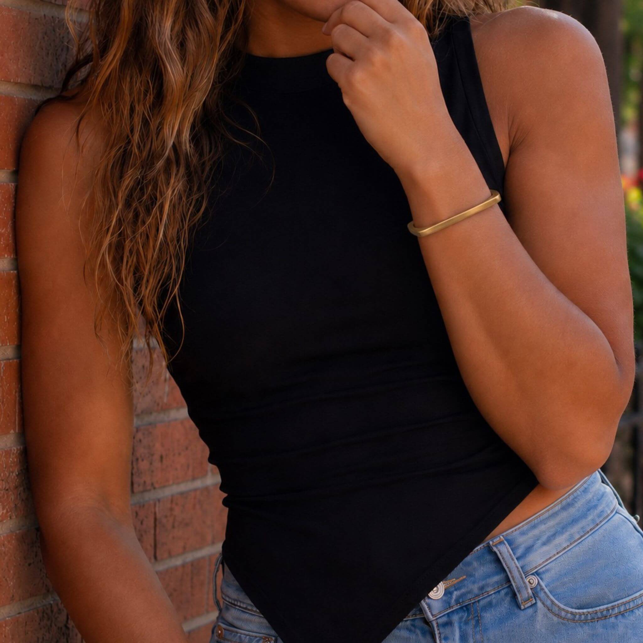 Smooth Square Brass Bangle Bracelet | Leo - Ecodunia