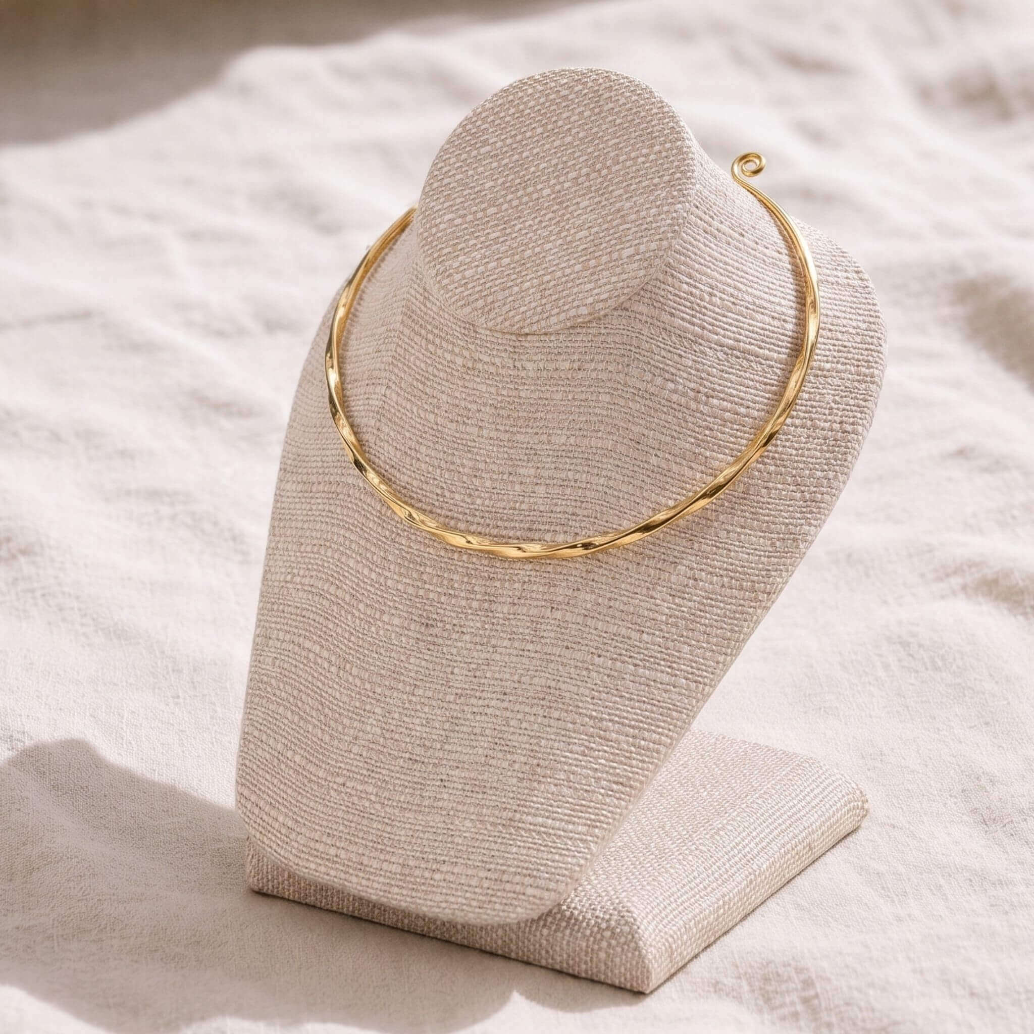 Open Collar Brass Choker Necklace for Women | Uzi - EcoDunia