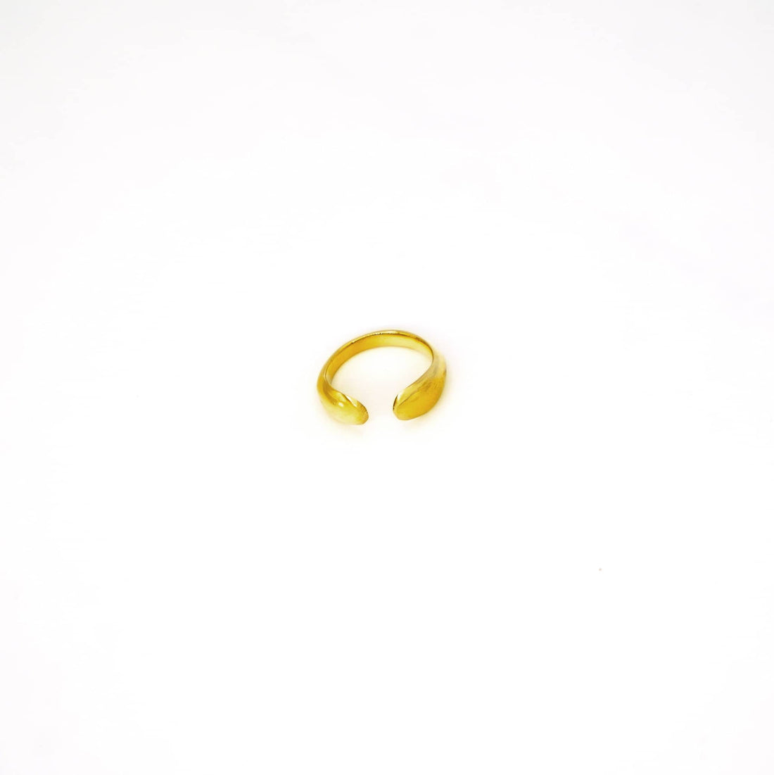 Amana Adjustable Ring