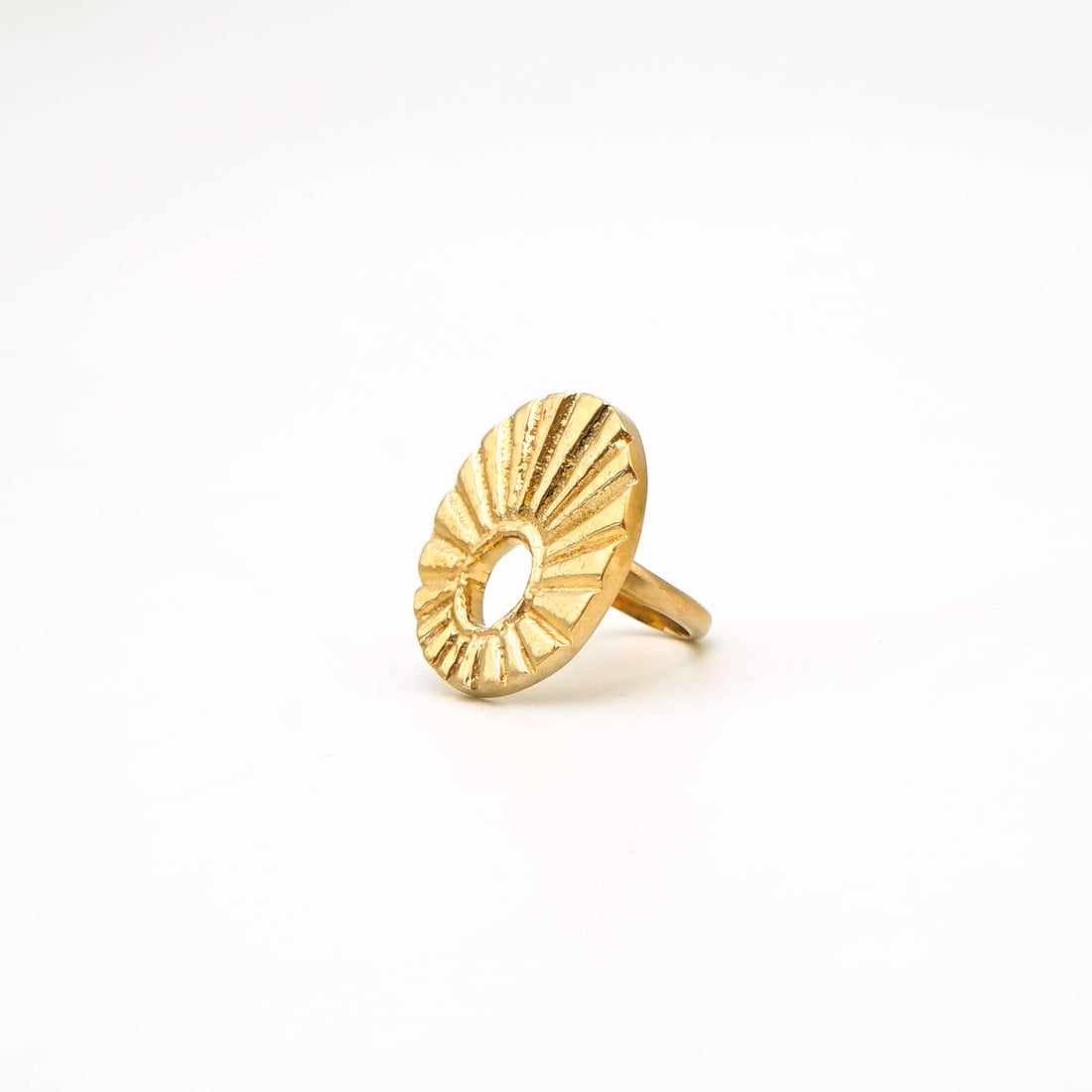 Bela Circle Ray Ring Brass