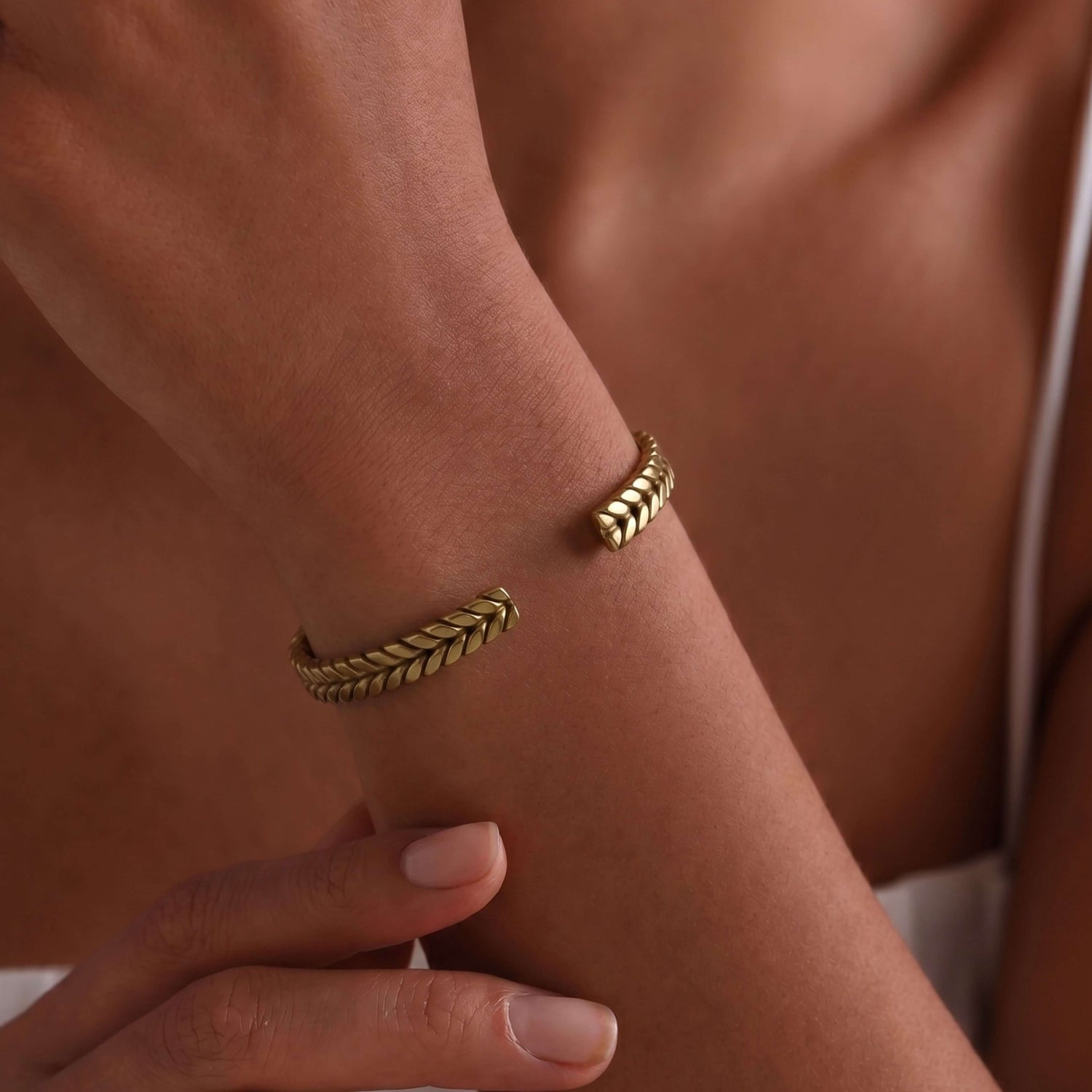 Braided Woven Brass Cuff Bracelet | Misa - EcoDunia