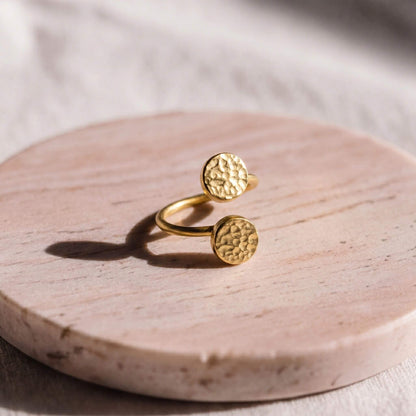 Double Hammered Disc Ring | Java