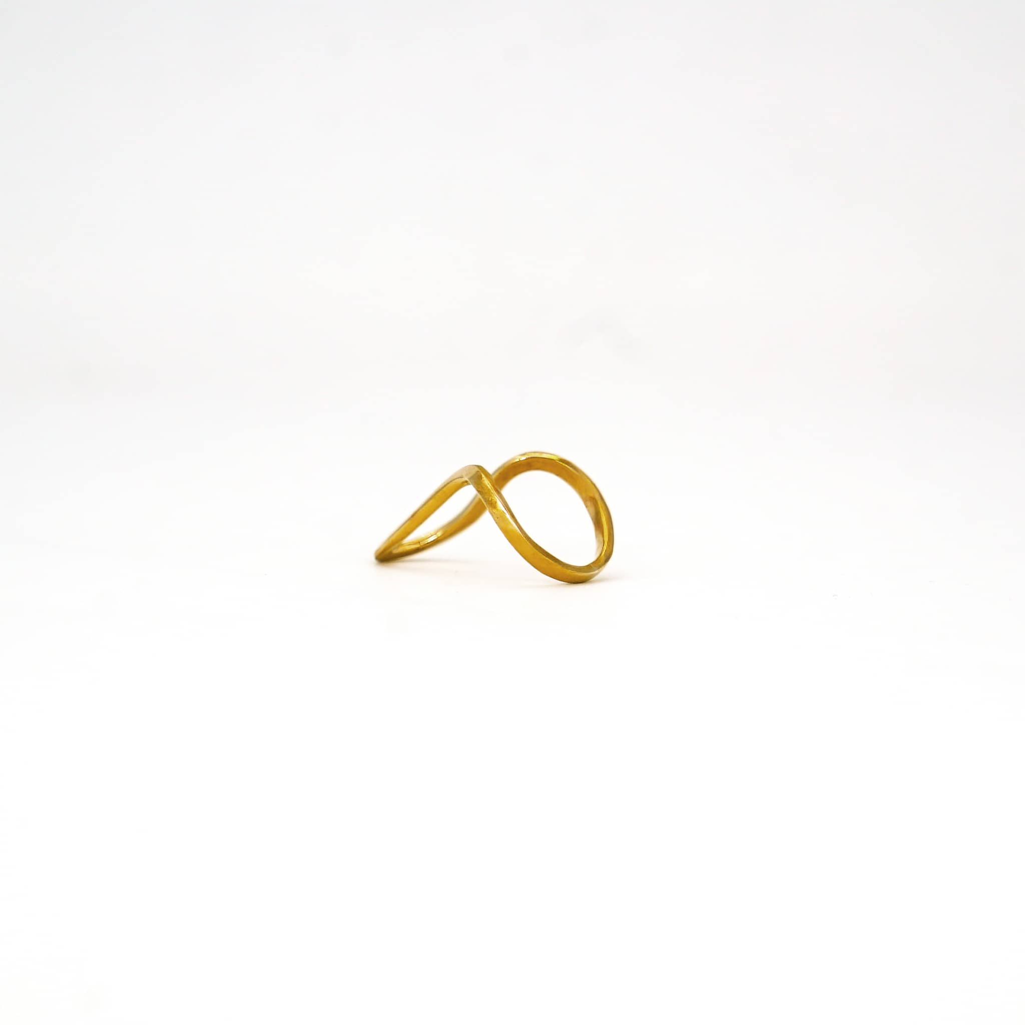 U-Shaped Wire Brass Ring | Mila - EcoDunia