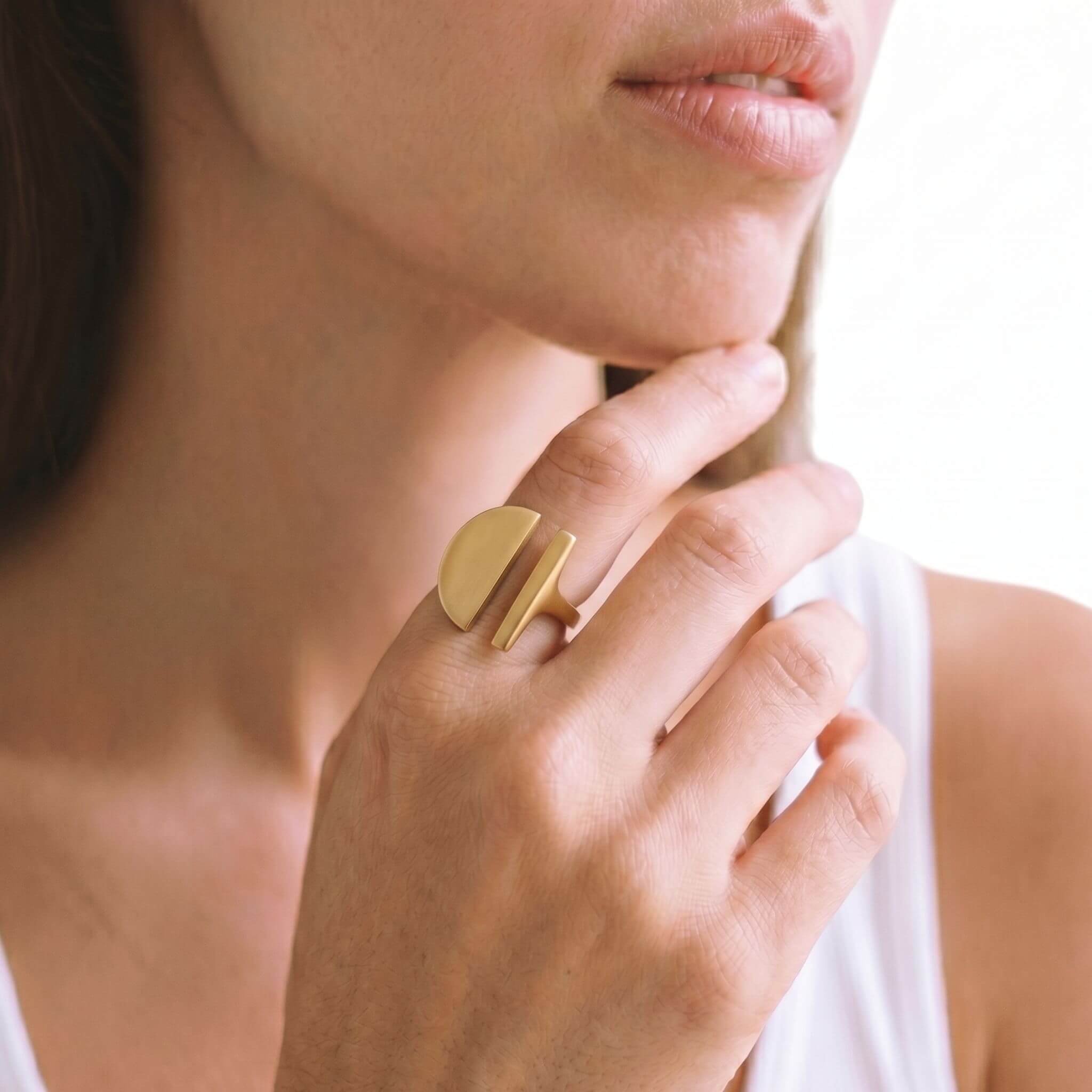 Open Bar and Half Circle Ring | Wingu