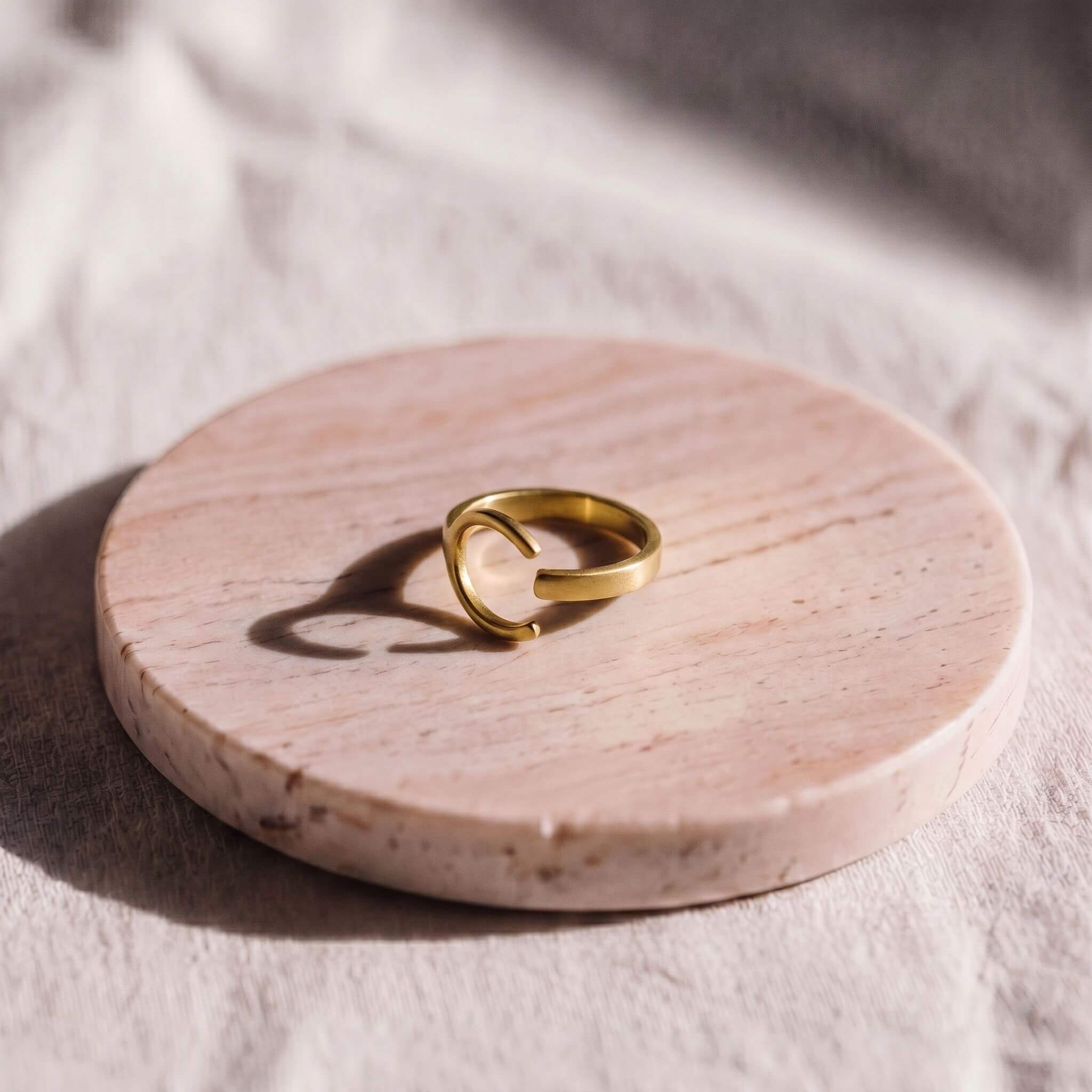 Brass Open Interlock Band Ring | Buni Ecodunia