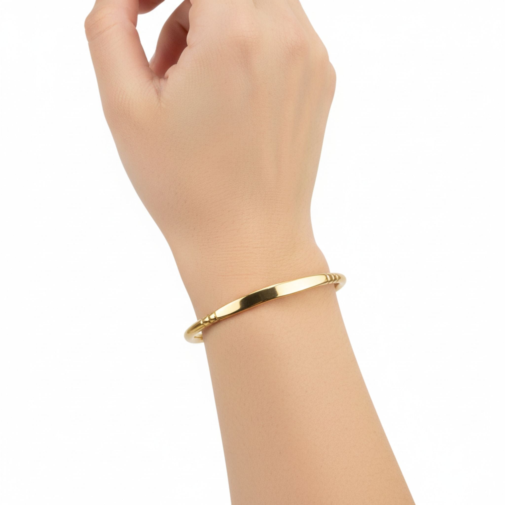 C-Shaped Open Cuff Brass Bracelet for Women - Dhahabu
