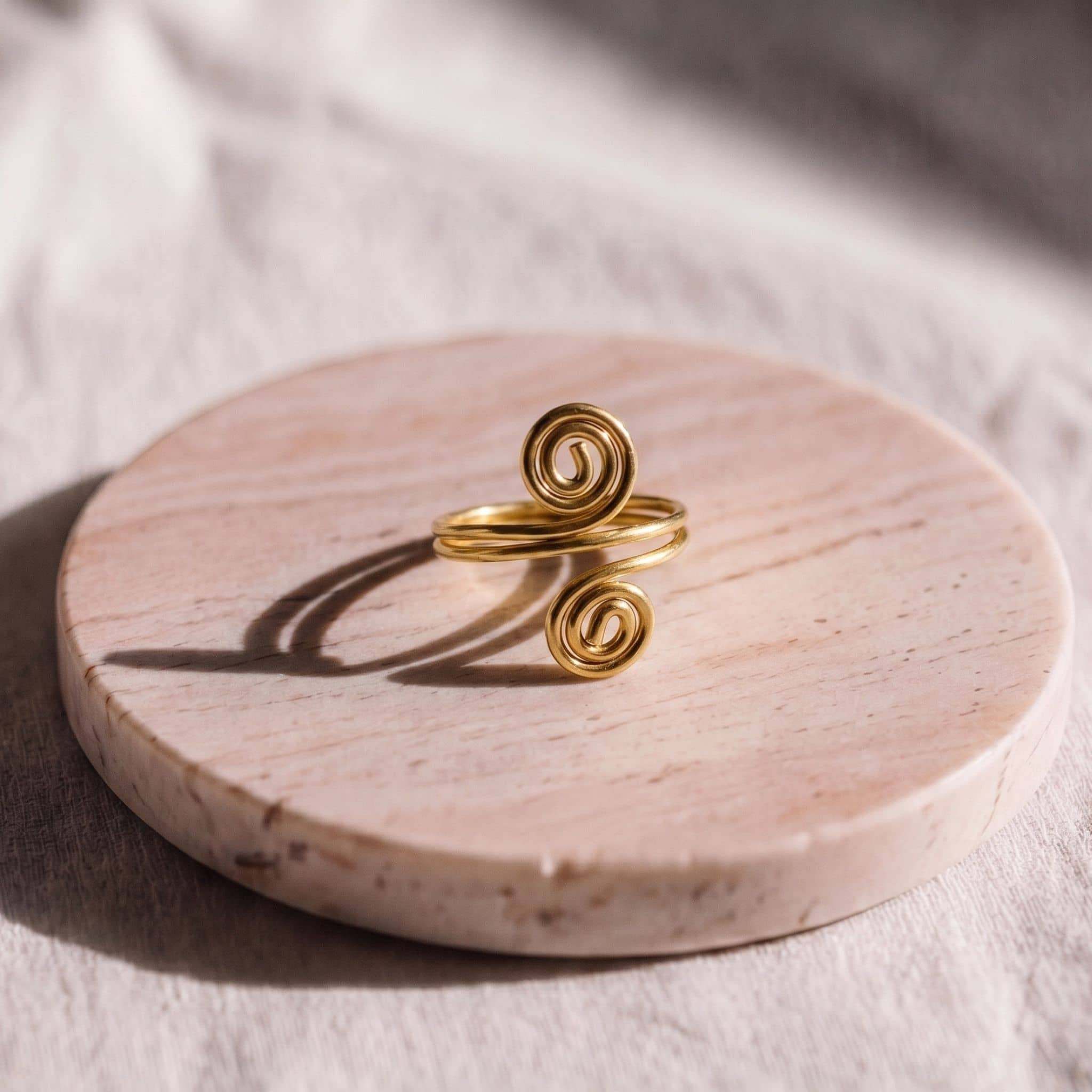 Tala Circular Spiral Wire Ring for Women Ecodunia