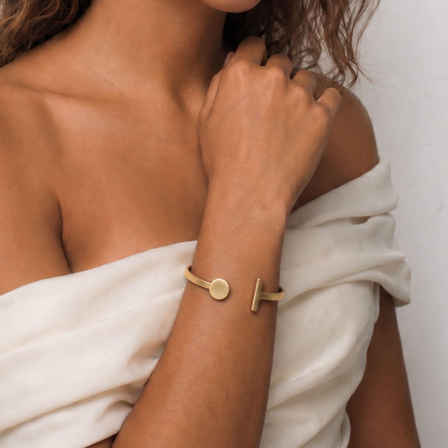 Dice and T-Bar Brass Cuff Bracelet | Jua - EcoDunia