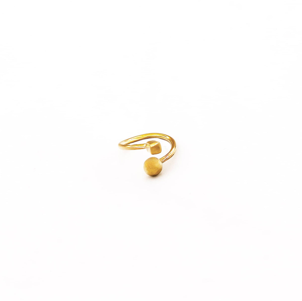 Cube and Ball Bypass Ring | Dira