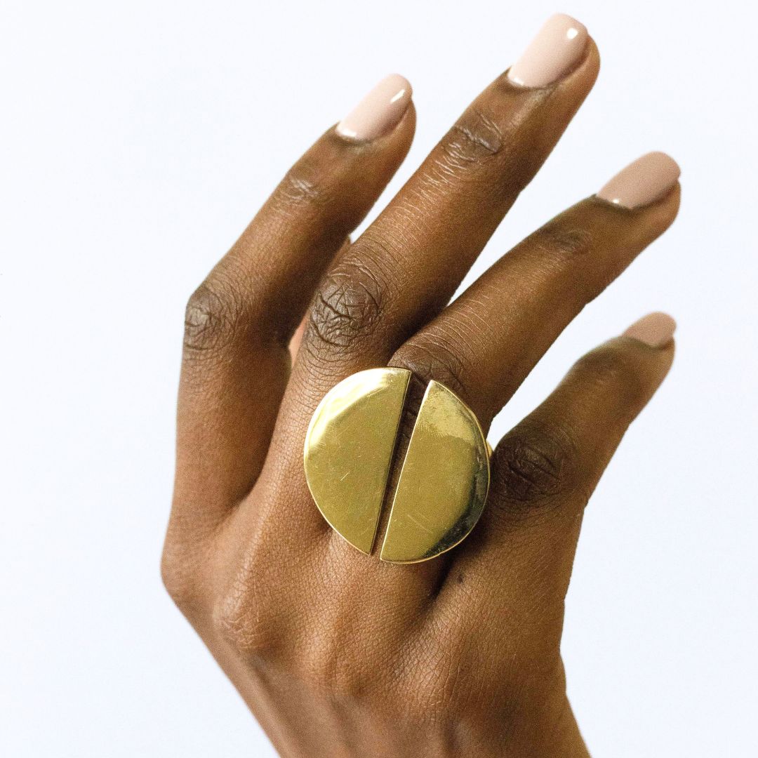 Smooth Disc Half Moon Ring | Imba - EcoDunia