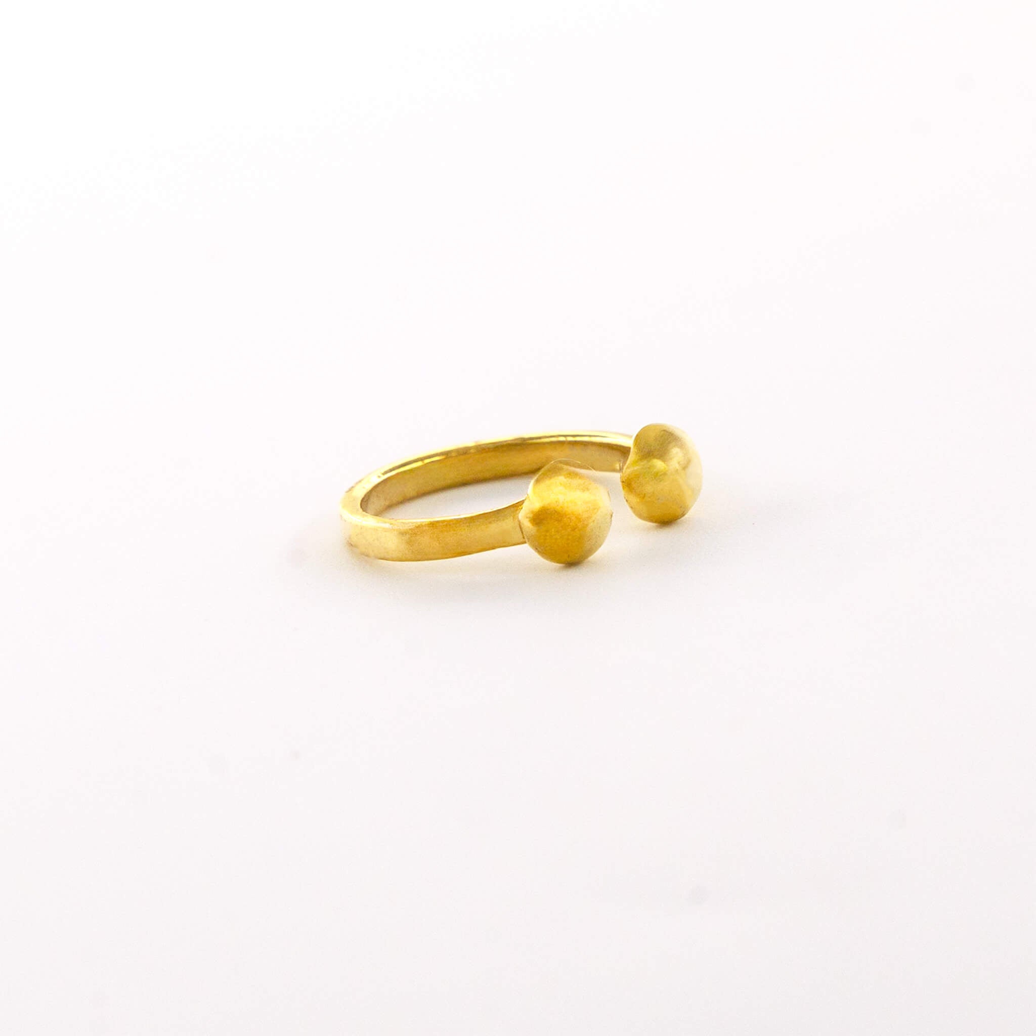 Fina Adjustable Open Brass Ball Ring