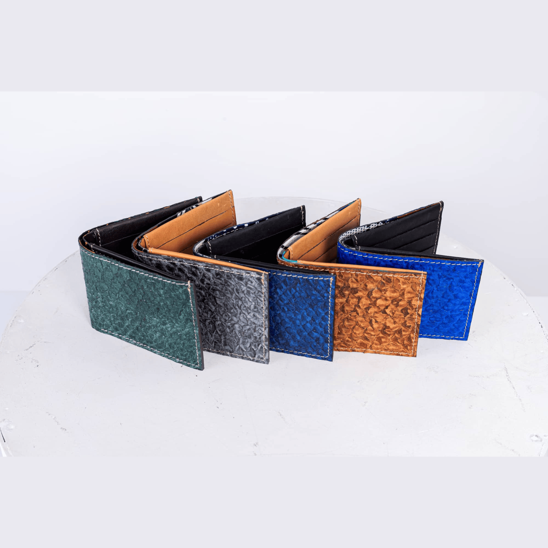 Fish Leather Wallet • Bifold - Grey | Slim