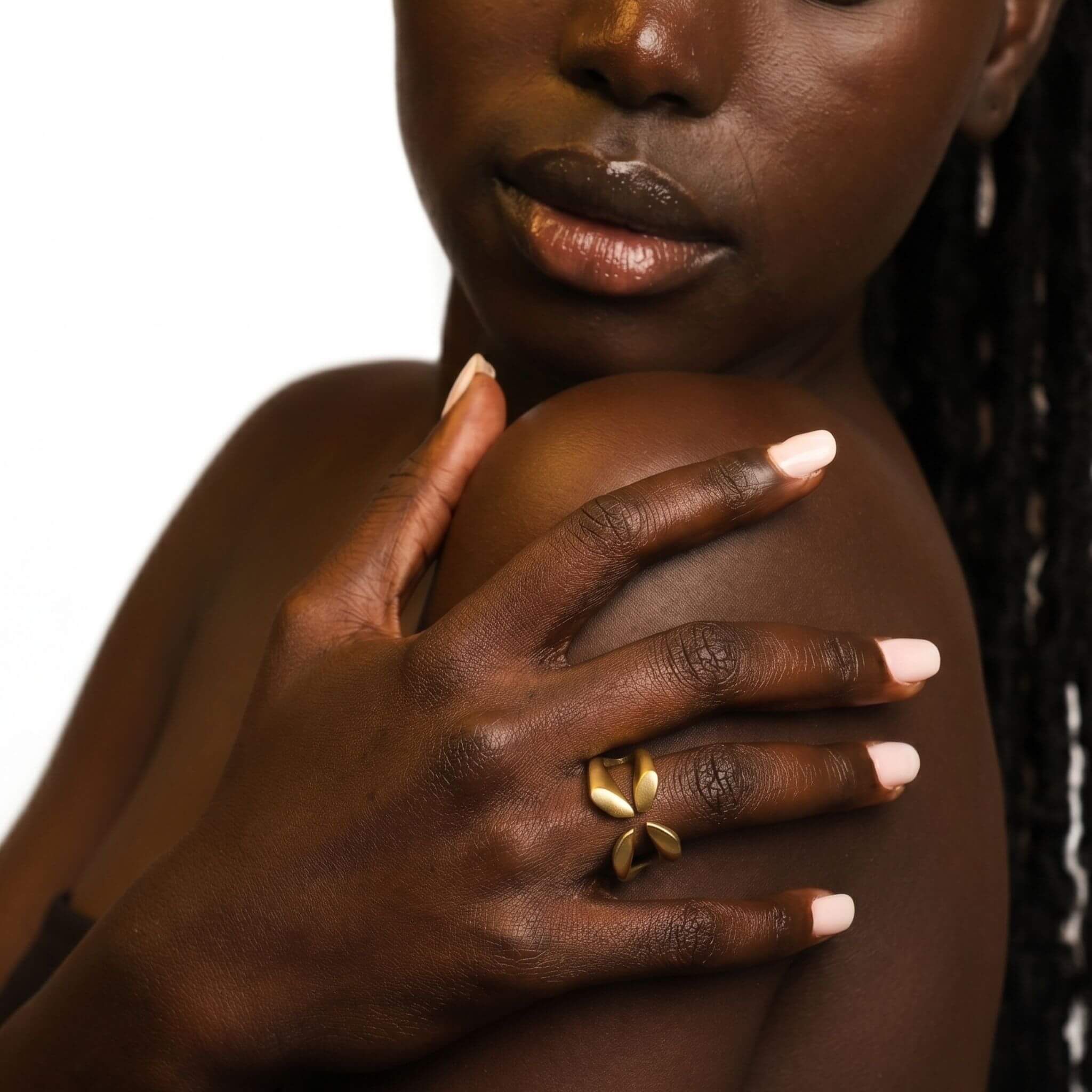 Handmade Brass Star Flower Ring | Meli Ecodunia