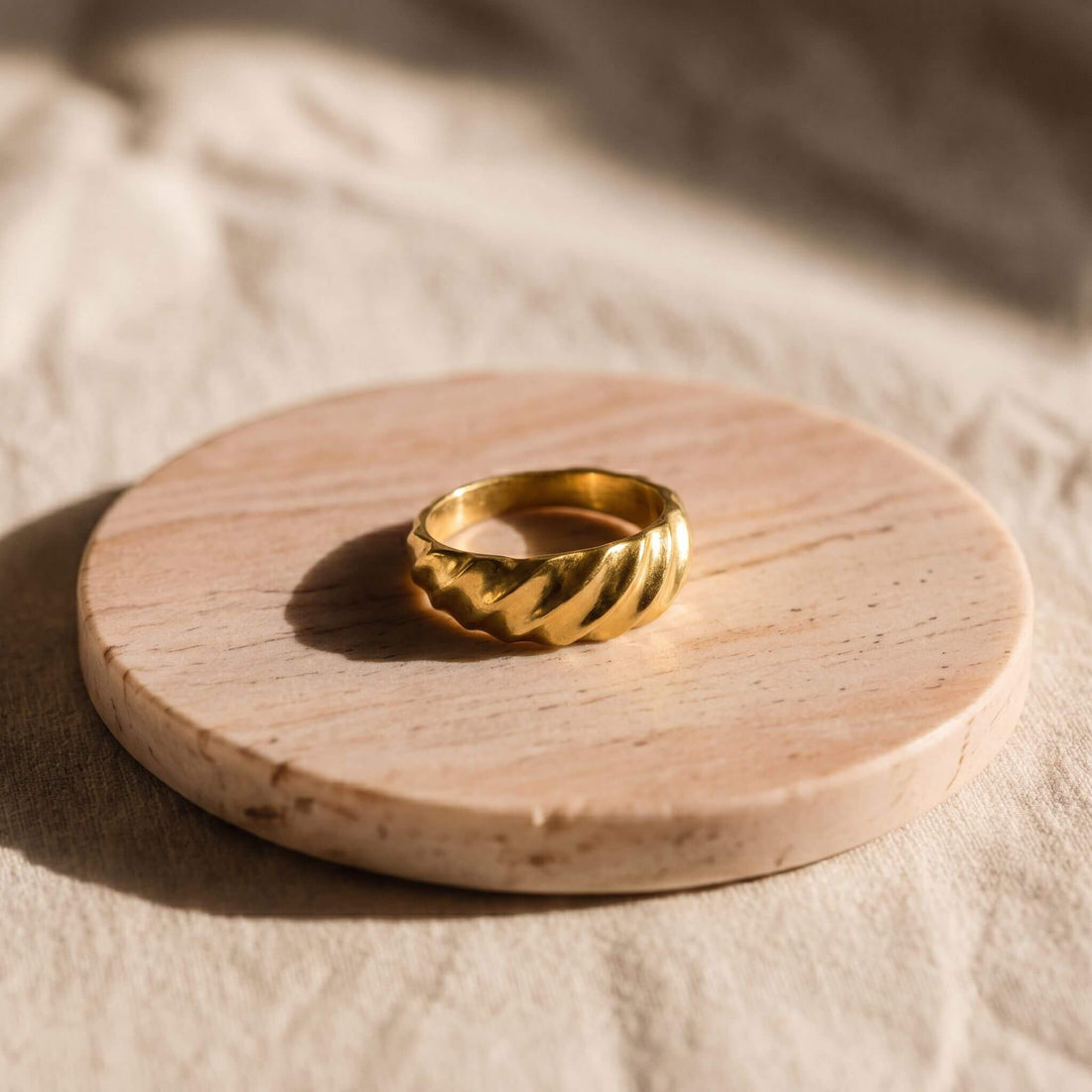Water Waves Brass Ring | Maji Ecodunia