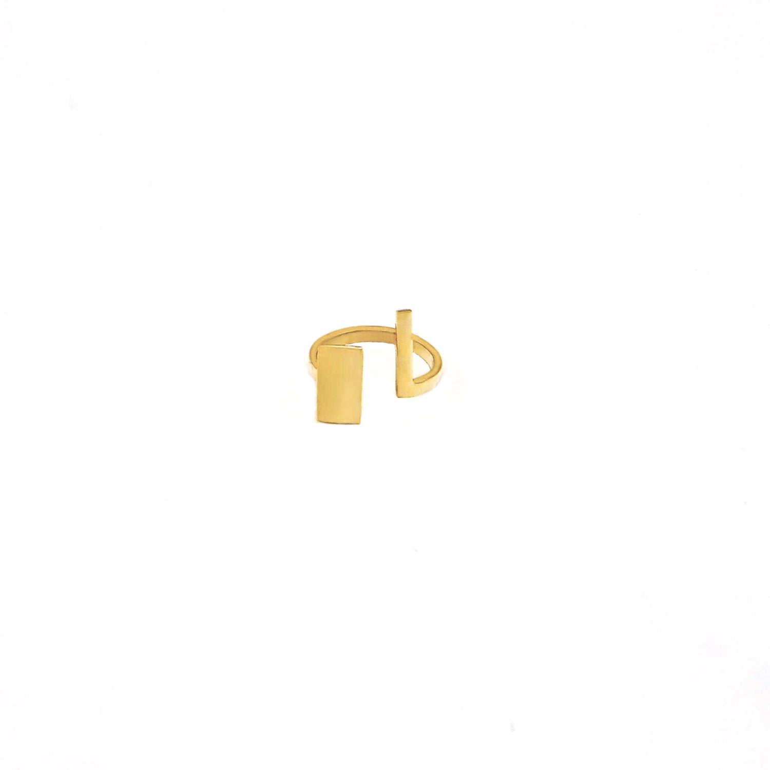 Iga Adjustable Bar Ring