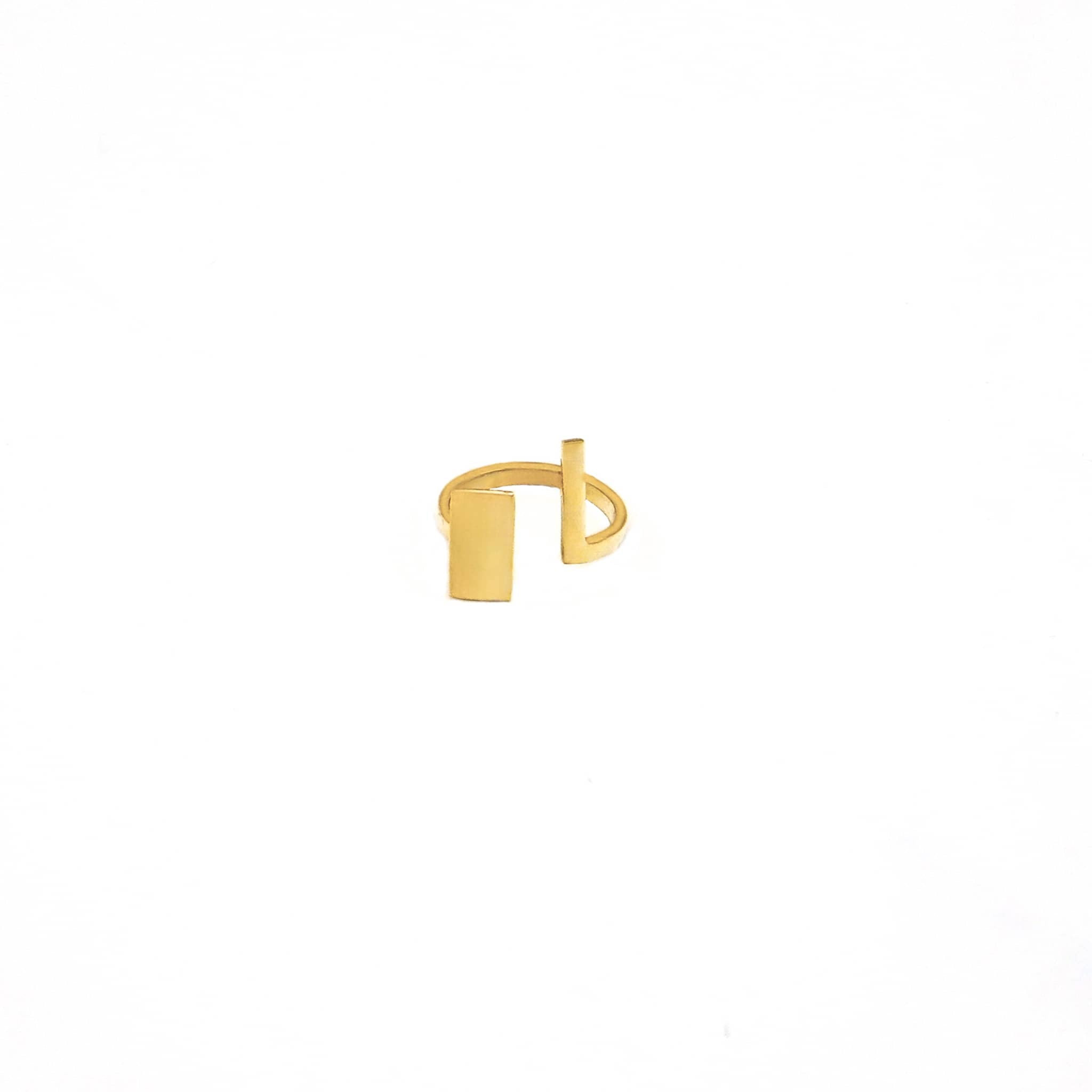 Iga Adjustable Bar Ring