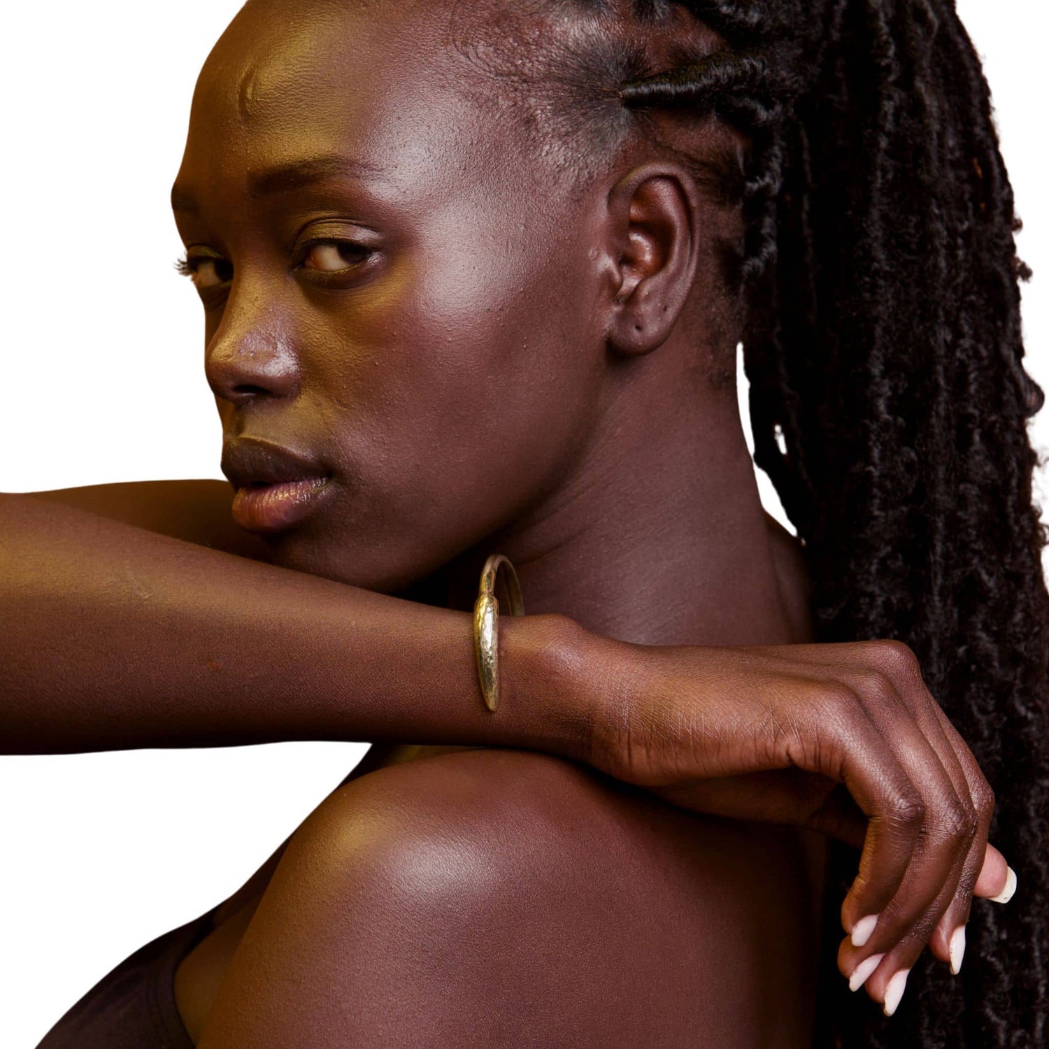 Jani Plain Nuance Open Cuff Smooth Bracelet