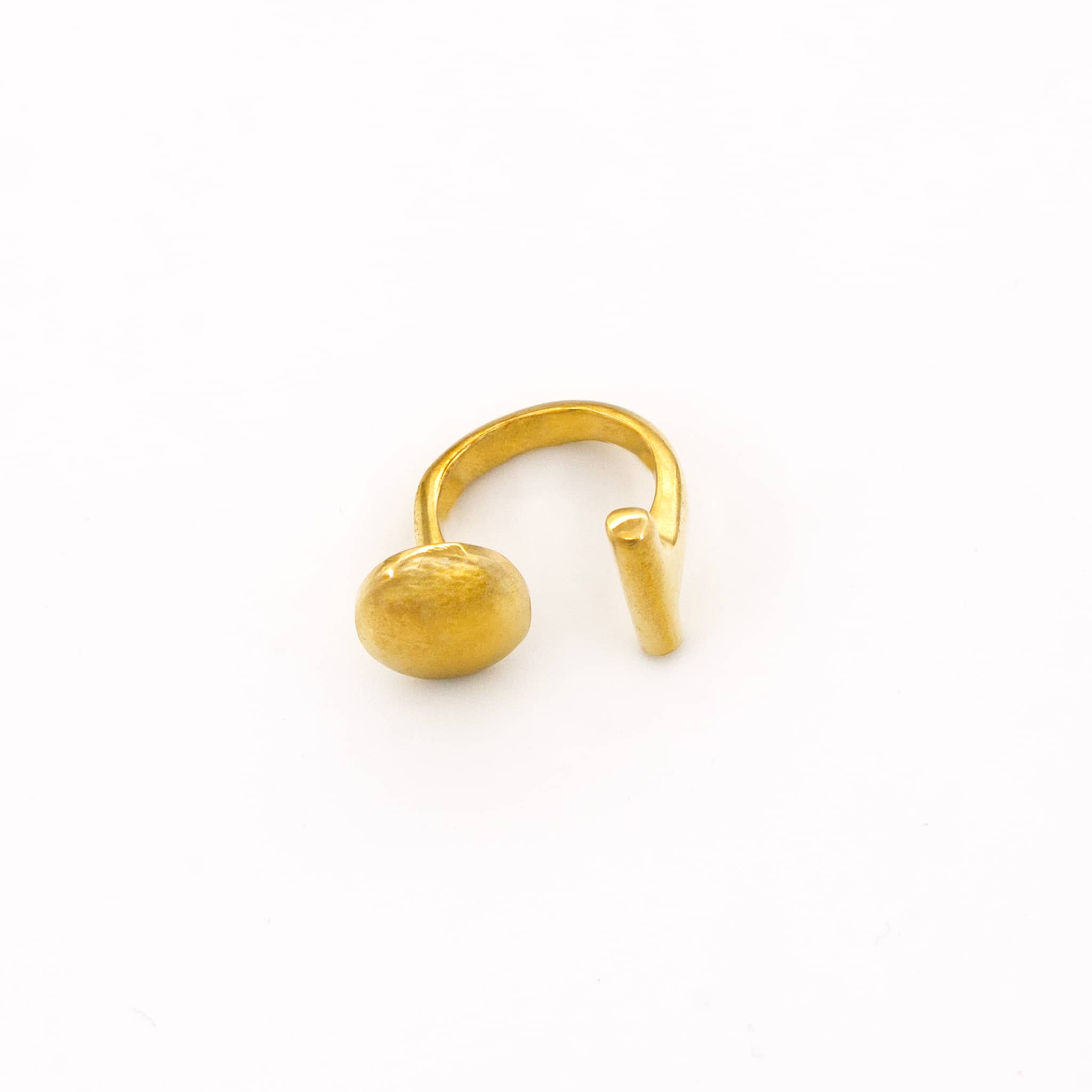 Pebble and Bar Open Ring | Kini