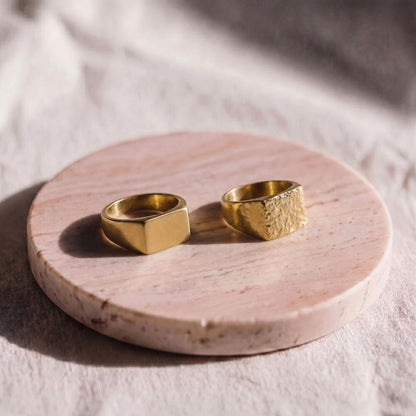Hammered and Smooth Brass Signet Square Ring | Kito Ecodunia
