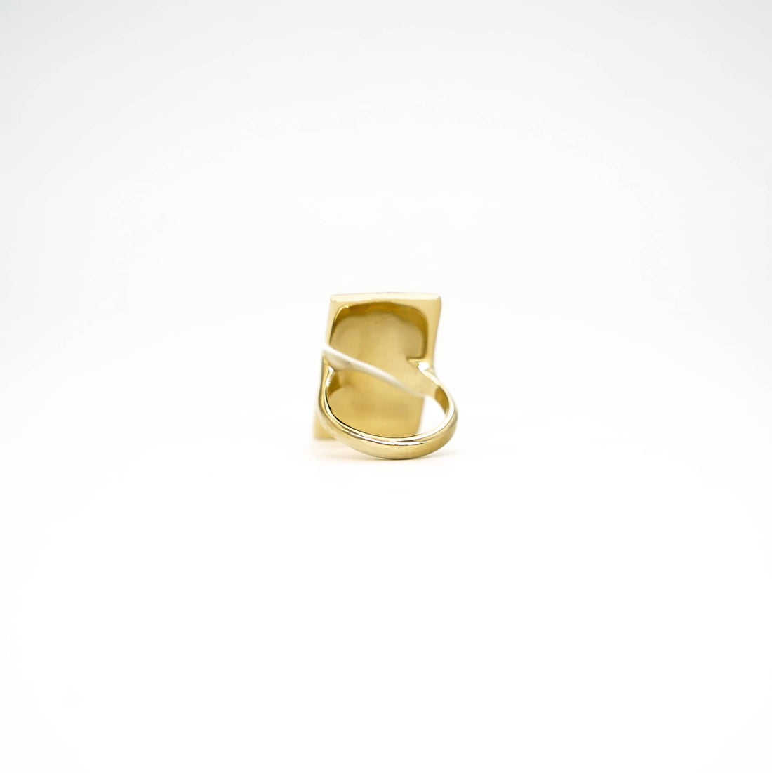 Kiu Adjustable Rectangular Bar Ring Brass
