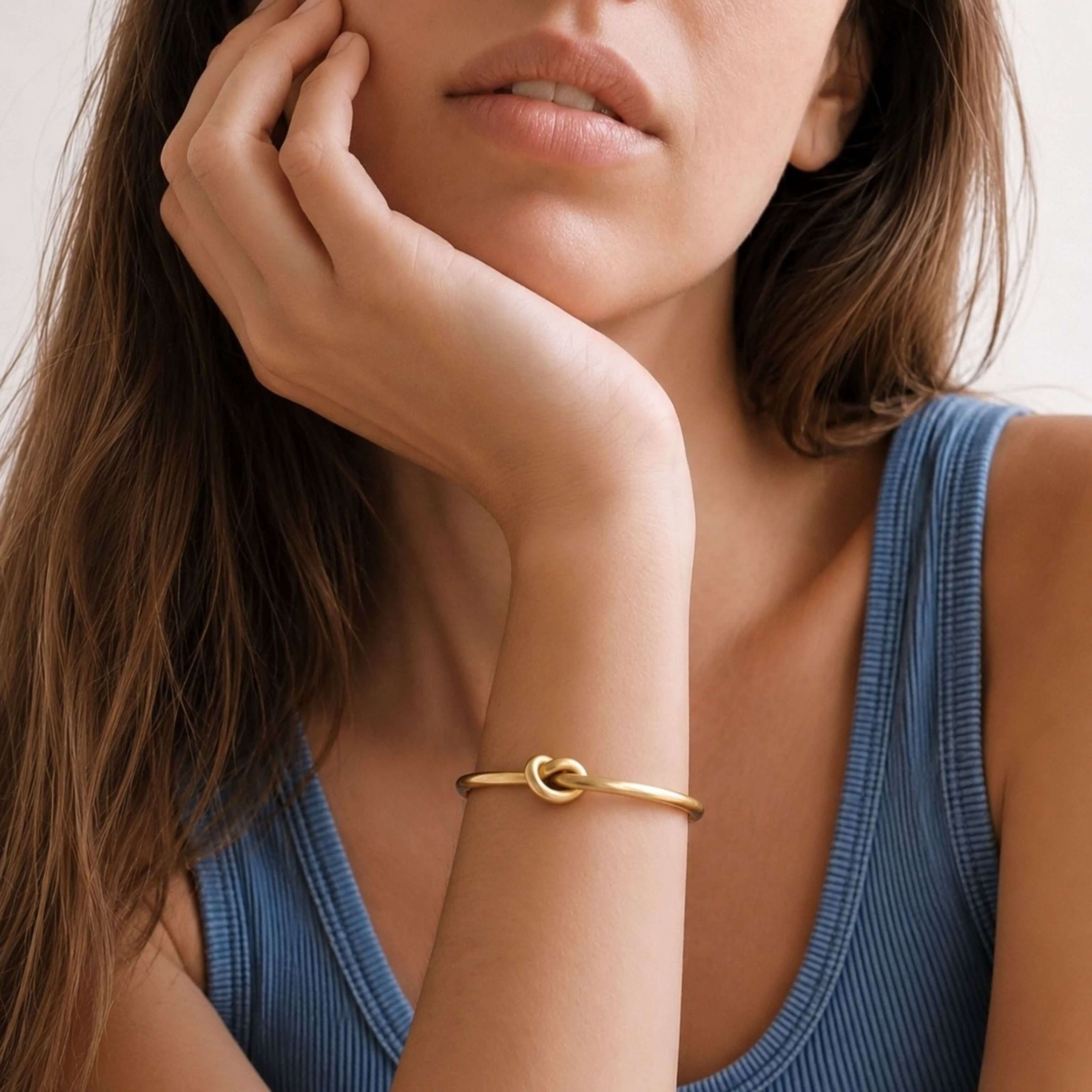 Thin Knot Brass Cuff Bracelet | Tatu - Ecodunia