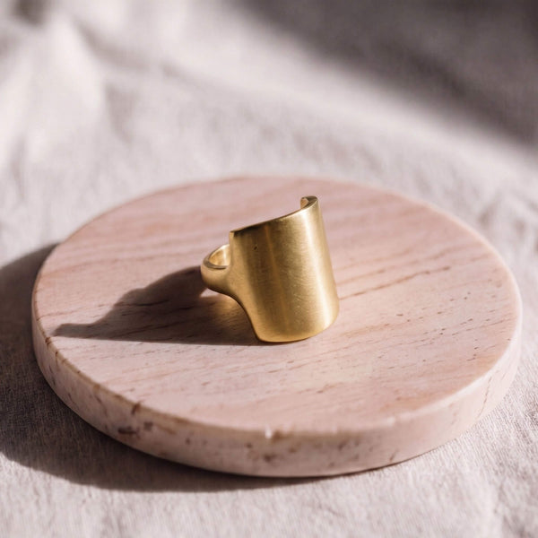 Large Curved-Top Ring | Shada