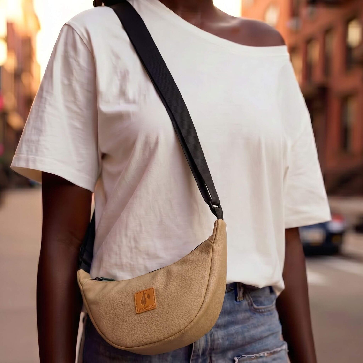 Round Mini Vegan Leather Crossbody Shoulder Bag 