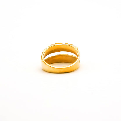Matata Ribbed Ring for Men and Women
