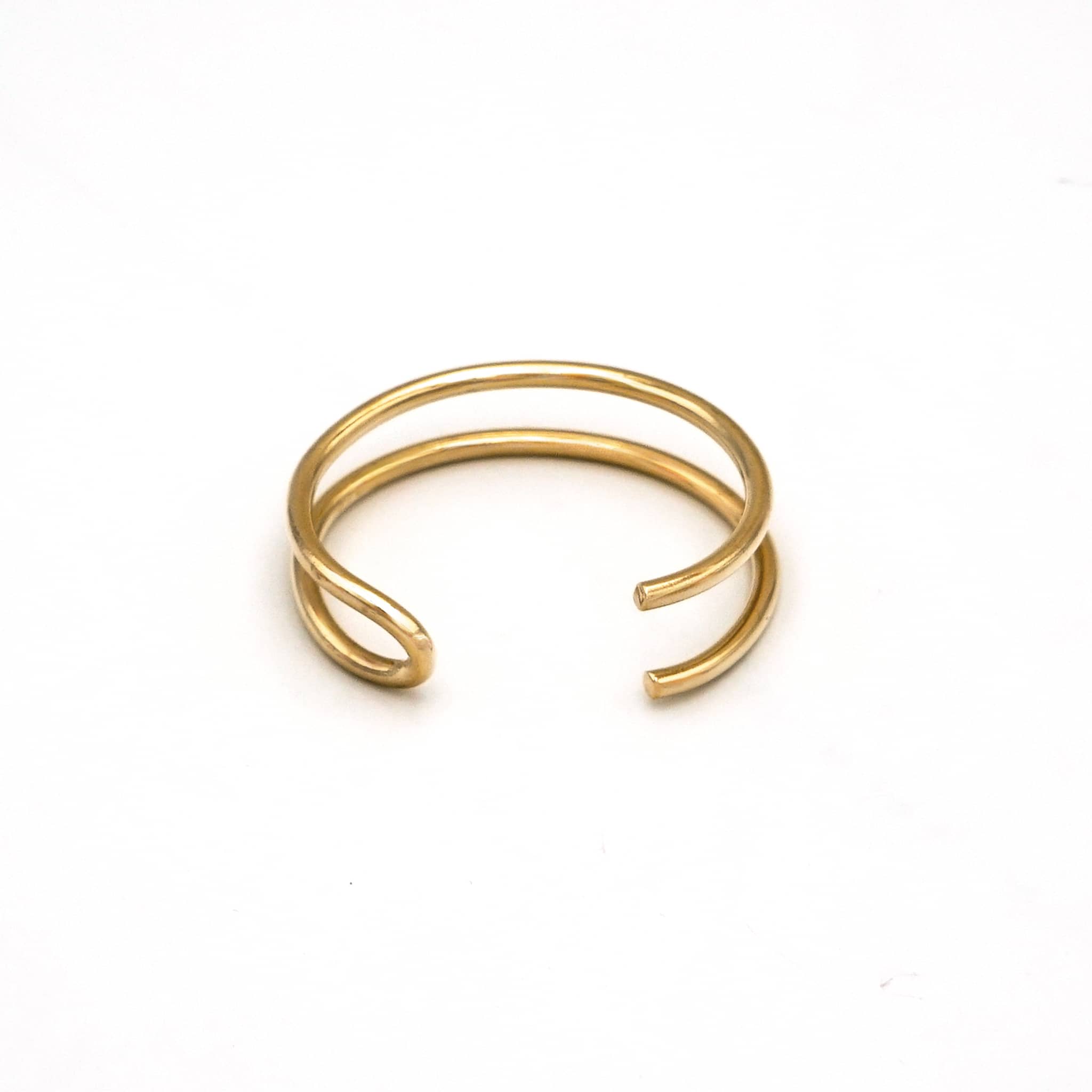 Double Loop Brass Cuff Bracelet | Mia - EcoDunia