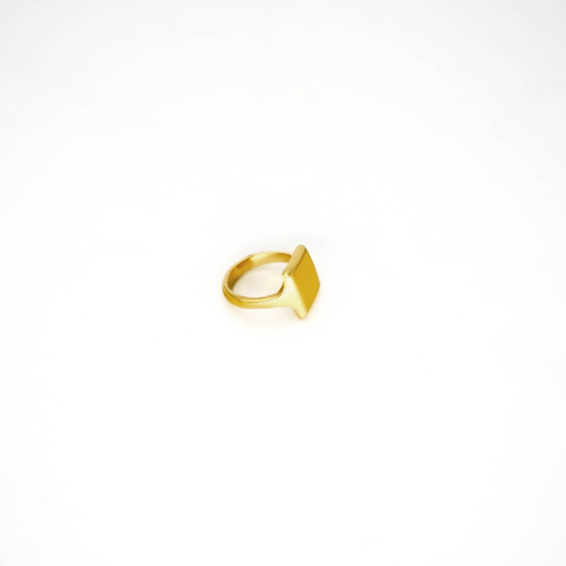 Ndiyo Square Minimalist Women&