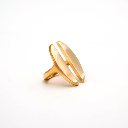 Pata Brass Adjustable Ring