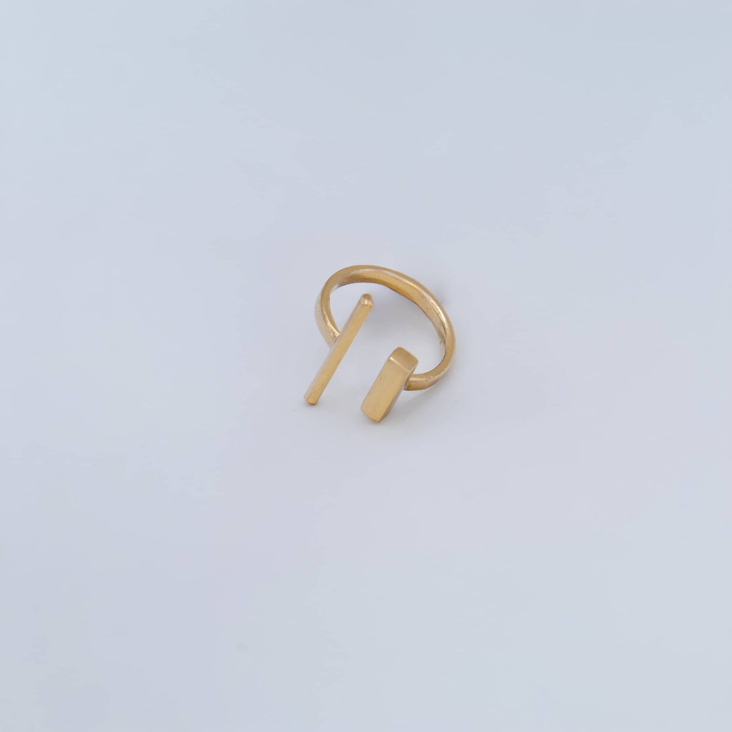 Adjustable Brass Open Bar Ring for Women - Pili
