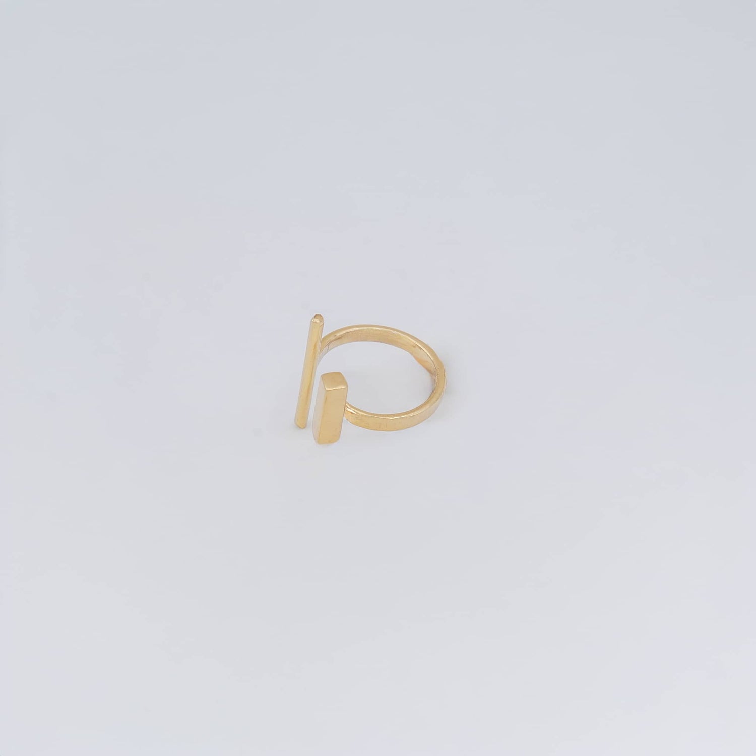 Adjustable Brass Open Bar Ring for Women - Pili