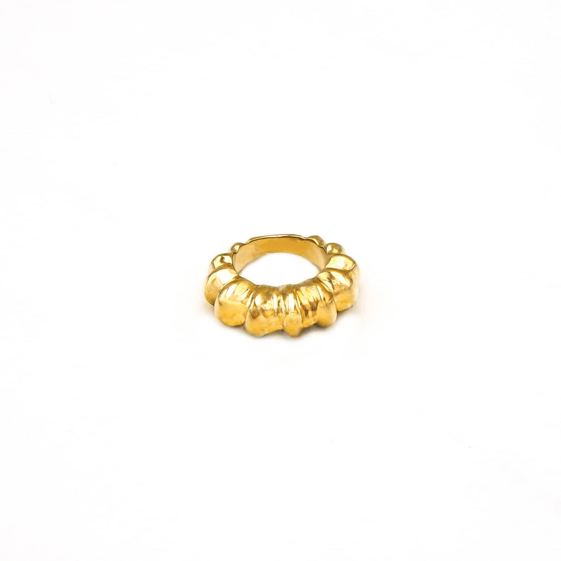 Rica Cobbled Band Ring for Men and Women