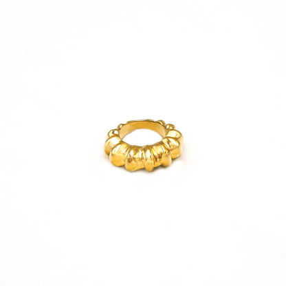 Rica Cobbled Band Ring for Men and Women