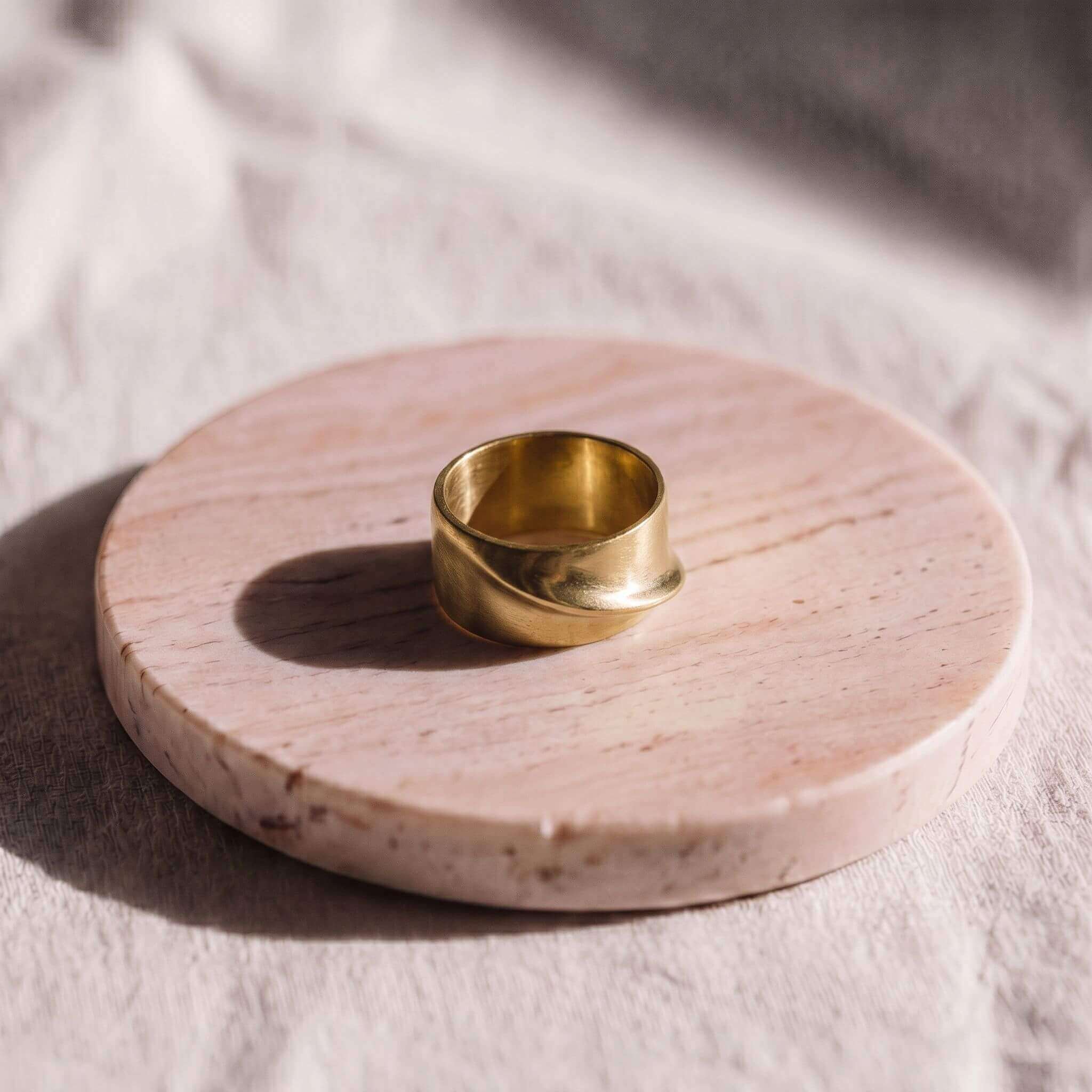 Ripple Wide Band Ring | Pwani