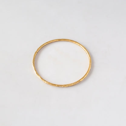 Thin Circular Textured Brass Bangle for Women - Raha