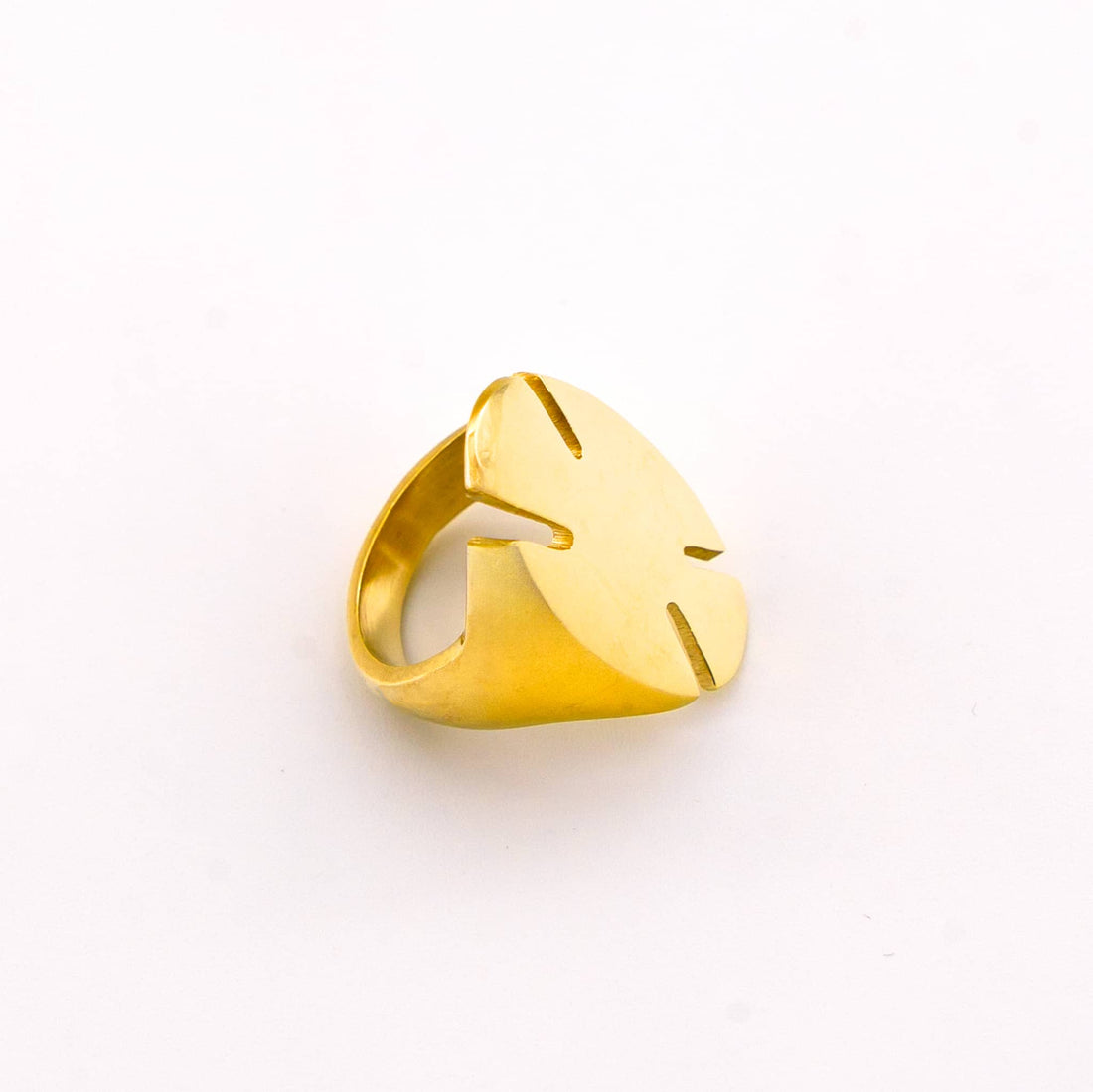 Sahara Leaf-Shaped Brass Ring for Women